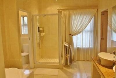 фото отеля Atlantic Ocean View Manor Guest House Melkbosstrand