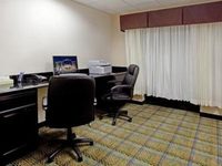 Holiday Inn Express Hotel & Suites Hope Mills
