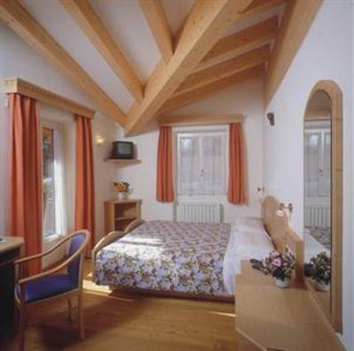 фото отеля Piccolo Hotel Vigo di Fassa