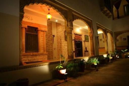 фото отеля Hotel Megh Niwas
