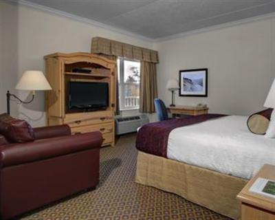 фото отеля Cherry Tree Inn & Suites