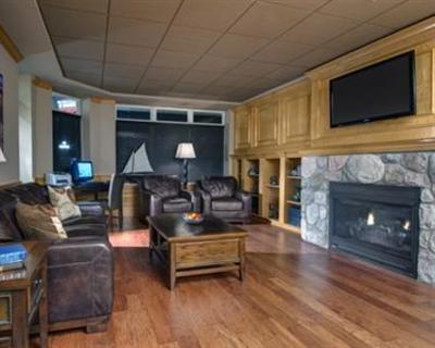 фото отеля Cherry Tree Inn & Suites