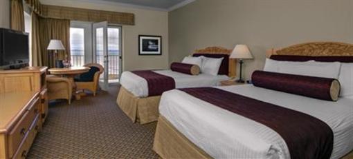 фото отеля Cherry Tree Inn & Suites