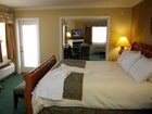 фото отеля Cherry Tree Inn & Suites