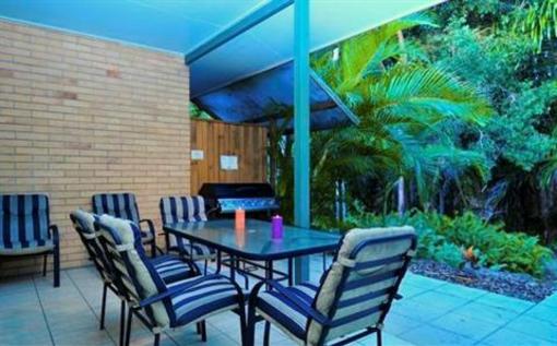 фото отеля Agnes Palms Beachside Apartments