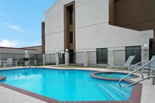 фото отеля Candlewood Suites South Austin