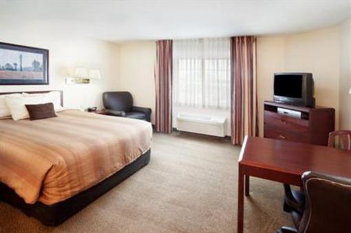 фото отеля Candlewood Suites South Austin