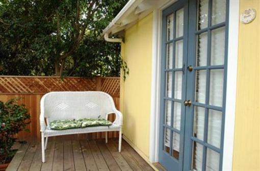 фото отеля The Secret Garden Inn