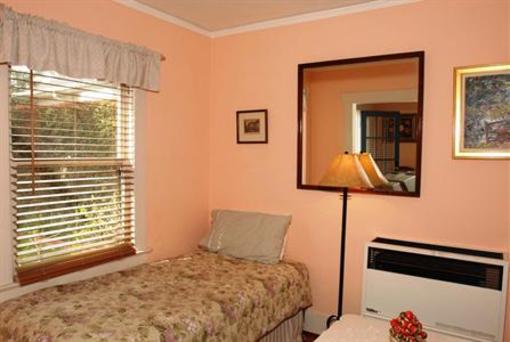 фото отеля The Secret Garden Inn