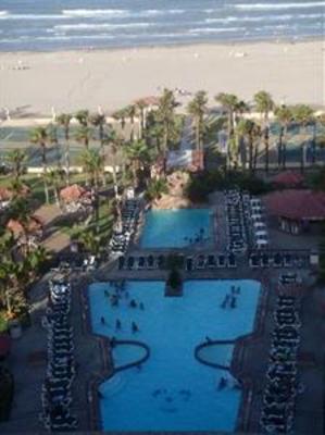 фото отеля Isla Grand Beach Resort