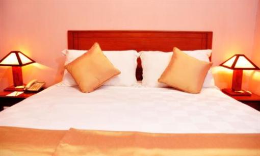 фото отеля Karang Setra Hotel Bandung