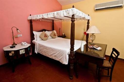 фото отеля Presa di Goa Country House