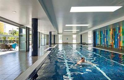 фото отеля Meriton Serviced Apartments - Broadbeach