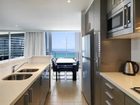 фото отеля Meriton Serviced Apartments - Broadbeach