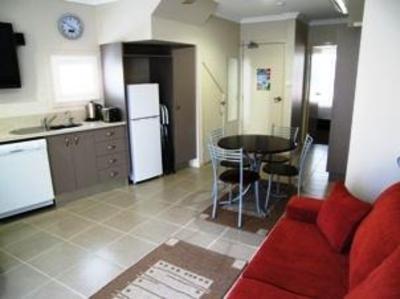 фото отеля Aston Hill Motor Lodge
