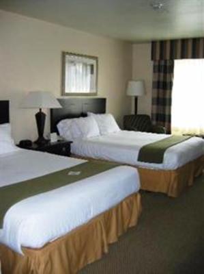 фото отеля Holiday Inn Express Garden Grove