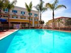 фото отеля Holiday Inn Express Garden Grove