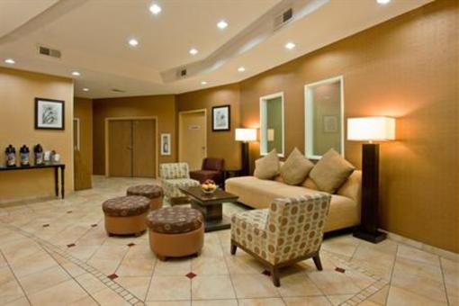 фото отеля Holiday Inn Express West Los Angeles