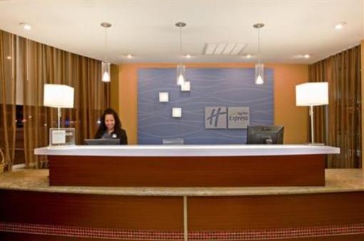 фото отеля Holiday Inn Express West Los Angeles