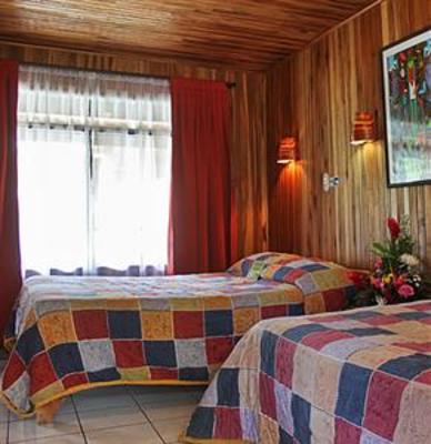 фото отеля Monteverde Country Lodge
