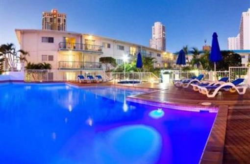 фото отеля Raffles Royale Apartments Gold Coast
