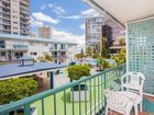 фото отеля Raffles Royale Apartments Gold Coast