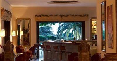 фото отеля Yria Hotel Resort
