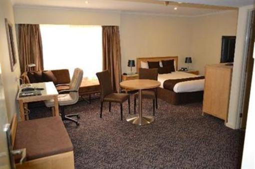 фото отеля Best Western Plus Hovell Tree Inn
