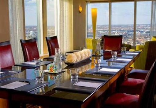 фото отеля Baltimore Marriott Waterfront