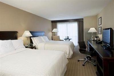 фото отеля Sheraton Louisville Riverside Hotel