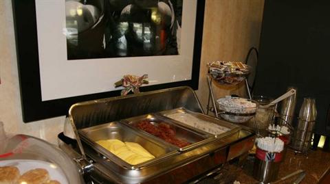 фото отеля Hampton Inn Dallas / Irving / Las Colinas