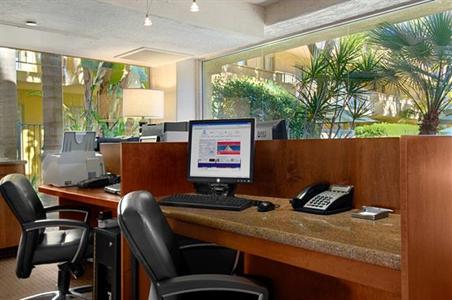 фото отеля Pointe Hilton Squaw Peak Resort