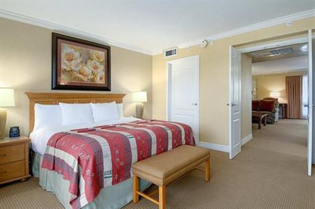 фото отеля Pointe Hilton Squaw Peak Resort