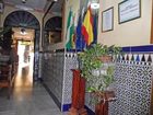 фото отеля Hostal Virgen del Rocio