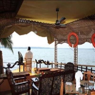 фото отеля Cambay Palm Lagoon Resort Kollam