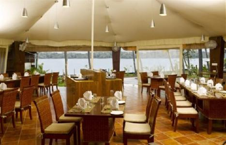 фото отеля Cambay Palm Lagoon Resort Kollam
