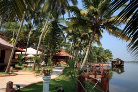 фото отеля Cambay Palm Lagoon Resort Kollam