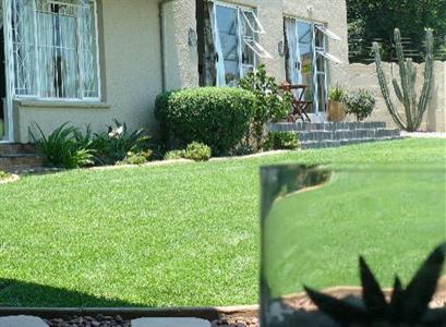 фото отеля Big 5 Accommodation Bed & Breakfast Edenvale