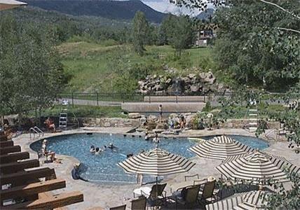 фото отеля Capitol Peak Lodge