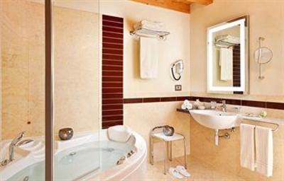 фото отеля Al Tezzon Hotel
