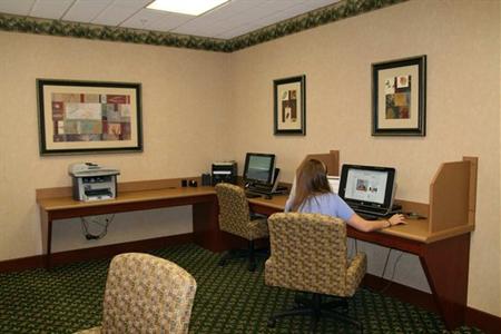 фото отеля Hampton Inn & Suites Lake Mary at Colonial TownPark