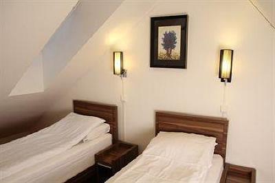фото отеля Oslo Hostel Apartments