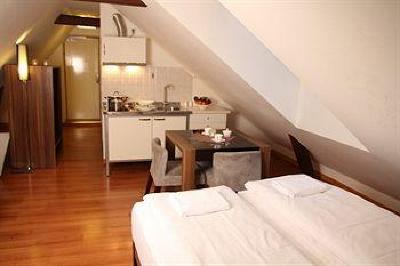 фото отеля Oslo Hostel Apartments