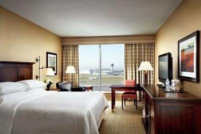 фото отеля Sheraton Gateway Hotel Toronto Airport