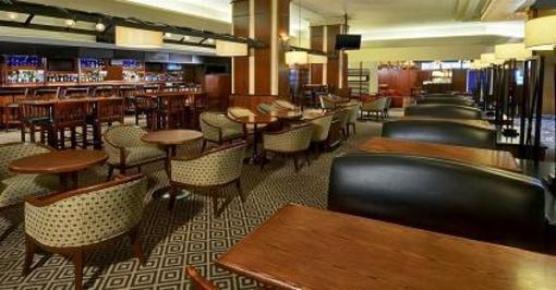 фото отеля Sheraton Gateway Hotel Toronto Airport