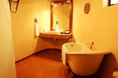 фото отеля Sun City Kwena Chalets