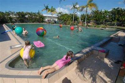 фото отеля Kurrimine Beach Holiday Park