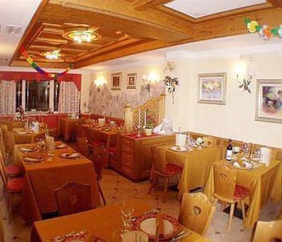 фото отеля Hotel Monza Moena