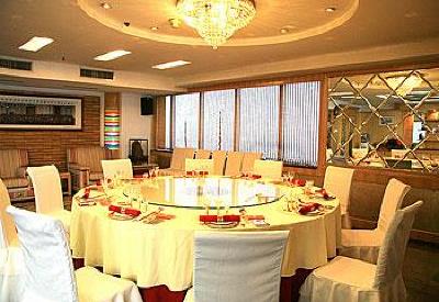 фото отеля Yuquan Simpson Hotel