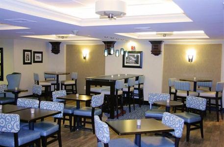 фото отеля Hampton Inn Portsmouth
